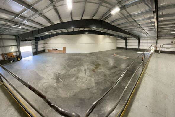 Class A Industrial: 3543 Steelhead Run Drive NE, Suite A, Albany, OR 97321